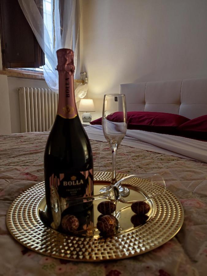 Ca' Degli Sposi Appartement Mantua Buitenkant foto
